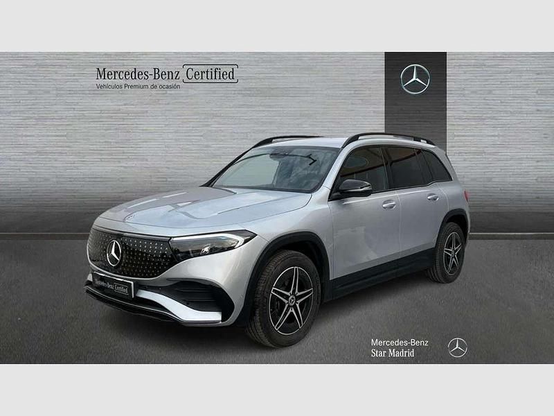 Plateado Usado 2025 Mercedes EQB300 SUV | 42.595 € - Imagen 1/4