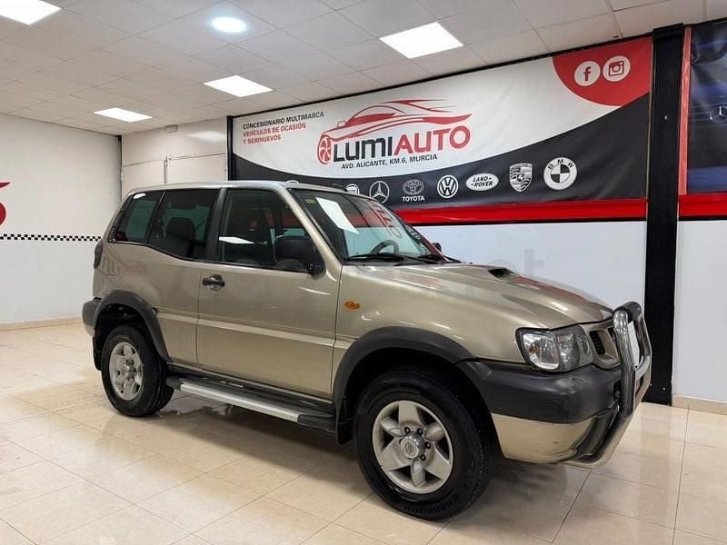 Usado Nissan Terrano 154 CV (113 kW) 2002 Gris / plata SUV