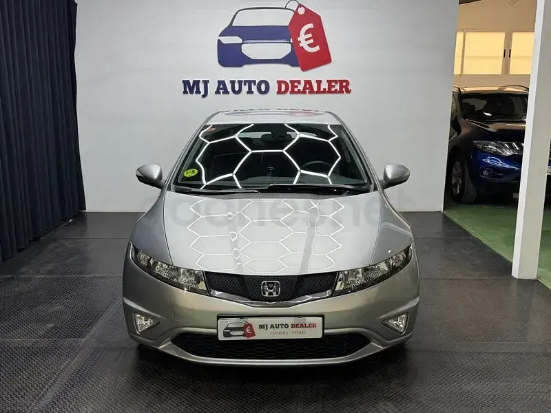 Usado Honda Civic Sport 140 CV (102 kW) 2011 Gris / plata Berlina