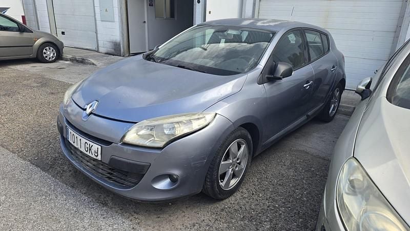 Gray Usado 2008 Renault Mégane III Business | 1200 € (Super precio) - Imagen 1/4