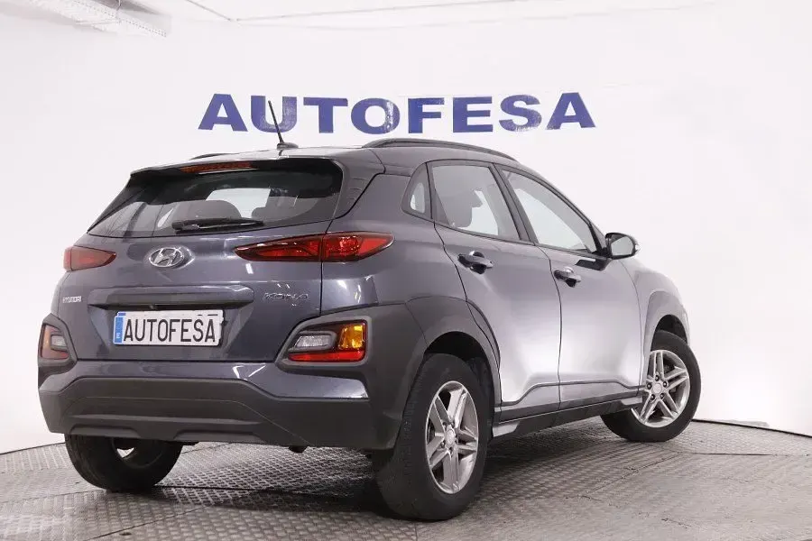 Usado Hyundai Kona 120 CV (88 kW) 2020 Azul SUV