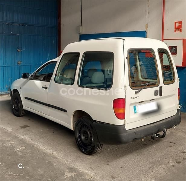Usado Seat Inca 60 CV (44 kW) 2003 Blanco Monovolumen