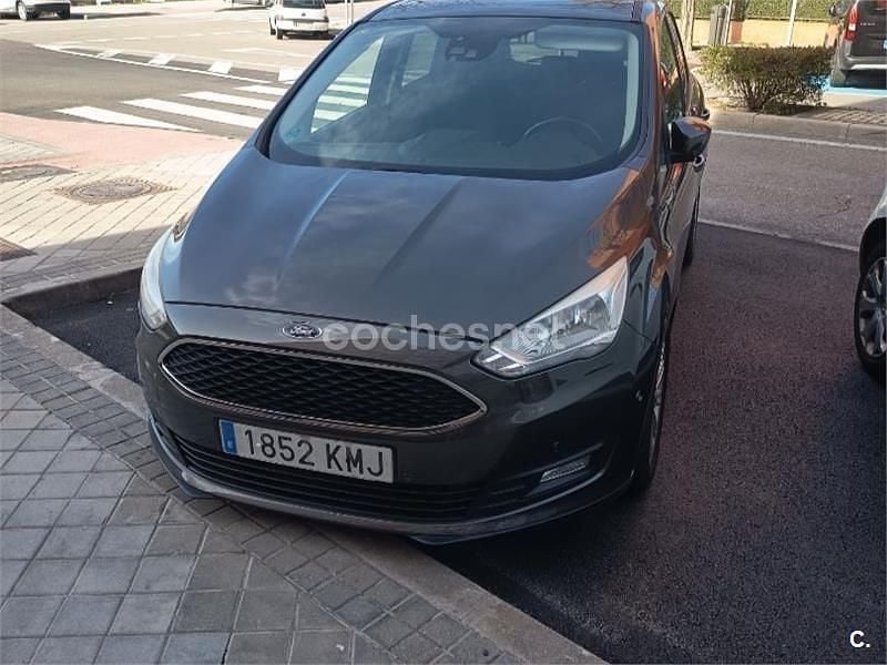 Usado Ford C-MAX Trend 125 CV (91 kW) 2018 Gris / plata Monovolumen