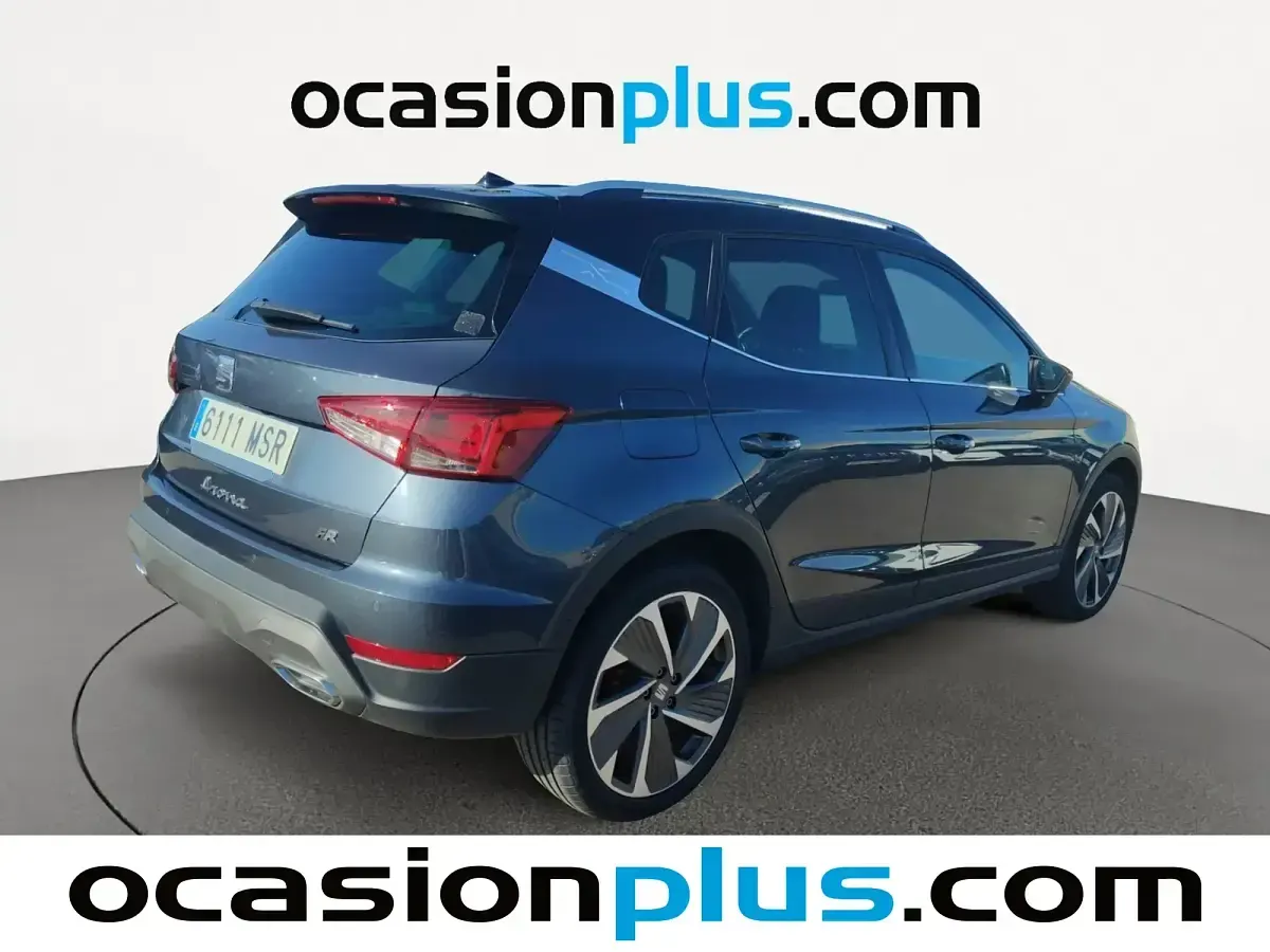 Usado Seat Arona FR 150 CV (110 kW) 2024 Gris / plata SUV