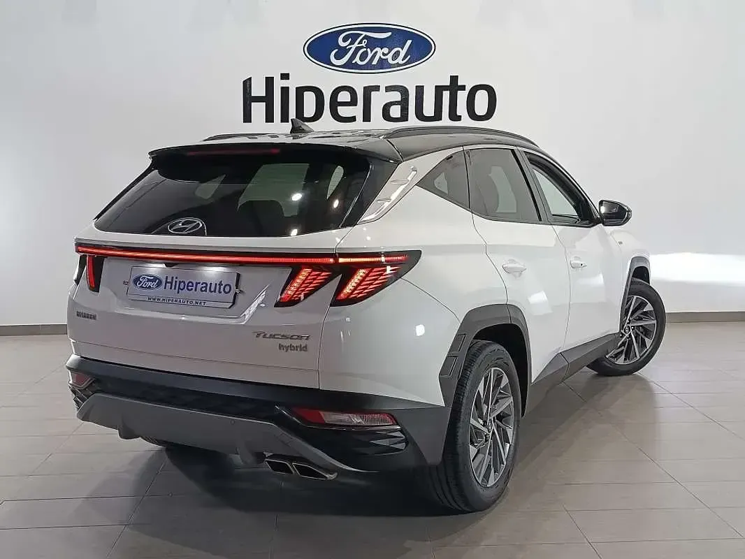 Usado Hyundai Tucson 136 CV (100 kW) 2022 Blanco SUV