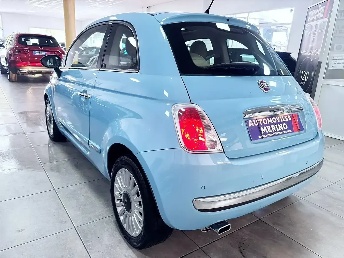 Usado Fiat 500 Lounge 95 CV (69 kW) 2011 Azul Utilitario