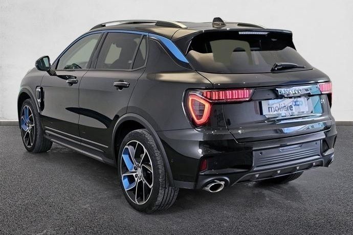 Usado Lynk & Co 01 261 CV (191 kW) 2022 Negro SUV