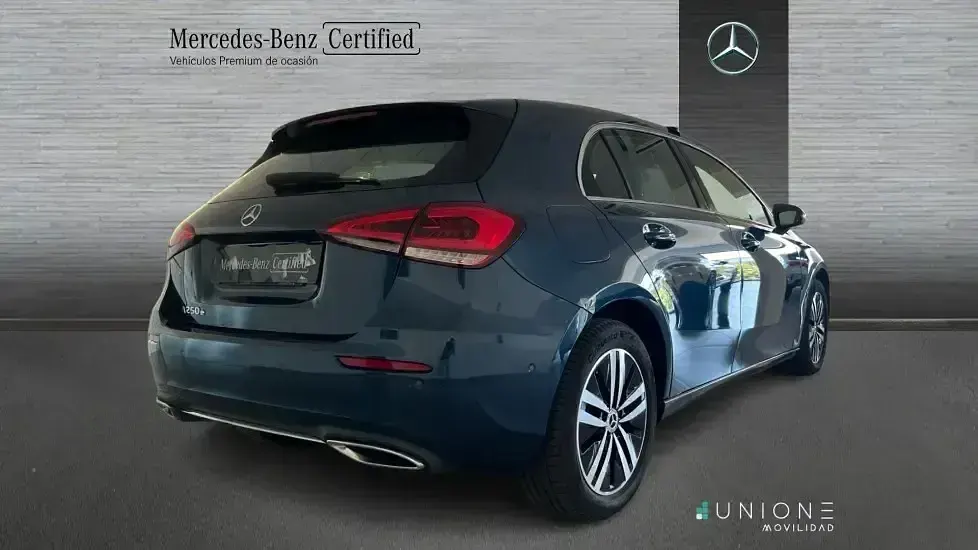Usado Mercedes A250 Progressive 160 CV (117 kW) 2021 Azul