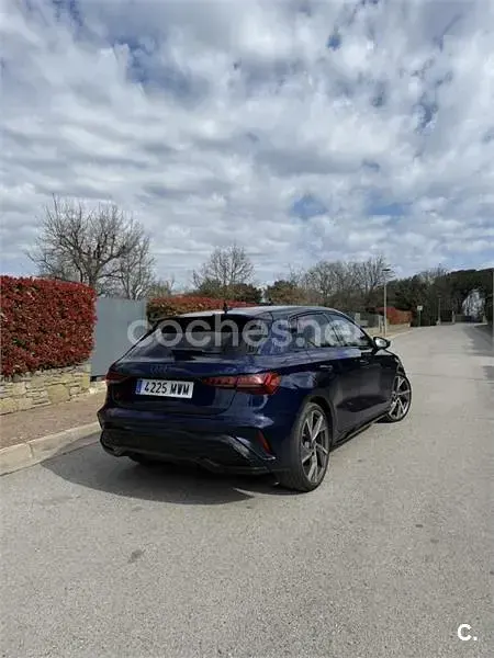 Usado Audi A3 Premium 150 CV (110 kW) 2024 Azul Berlina