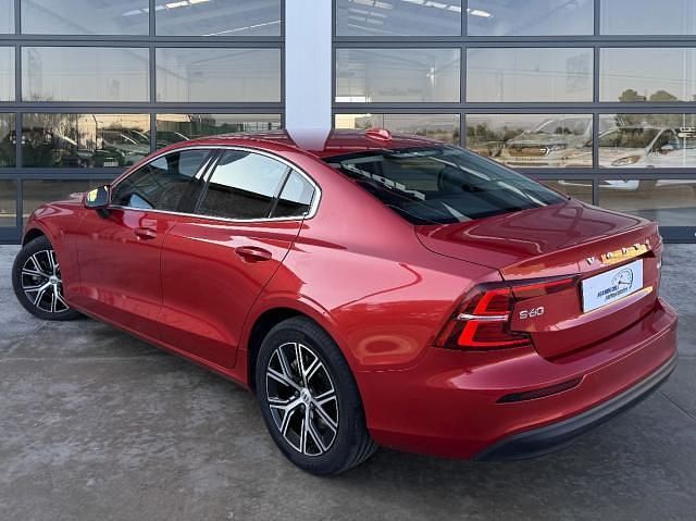 Usado Volvo S60 Core 197 CV (144 kW) 2023 Burdeos Berlina