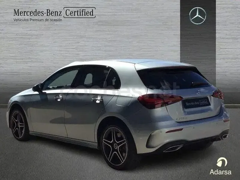Usado Mercedes A250 218 CV (160 kW) 2026 Gris / plata Berlina