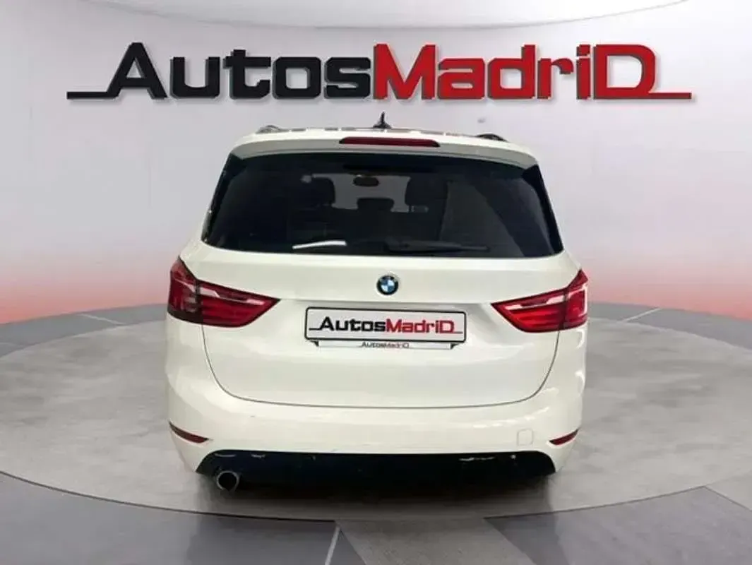 Usado BMW 216 117 CV (86 kW) 2016 Blanco Monovolumen