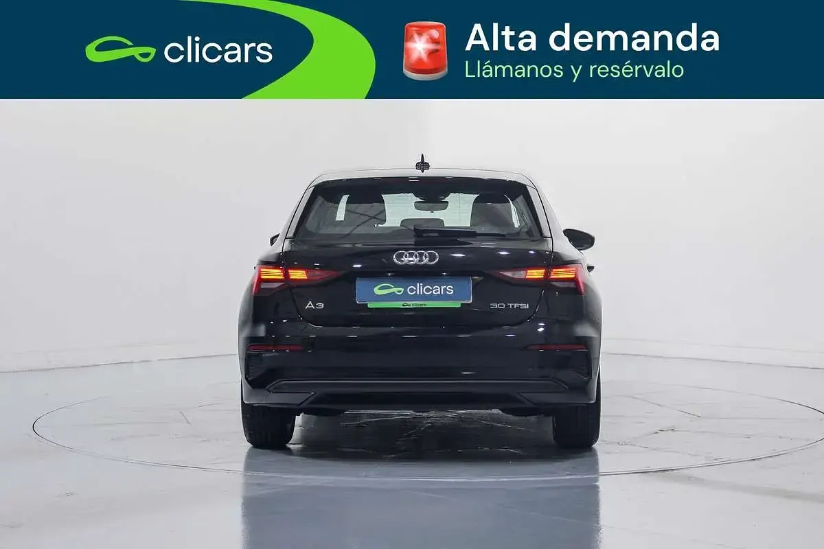 Usado Audi A3 Sportback 110 CV (80 kW) 2022 Negro Utilitario