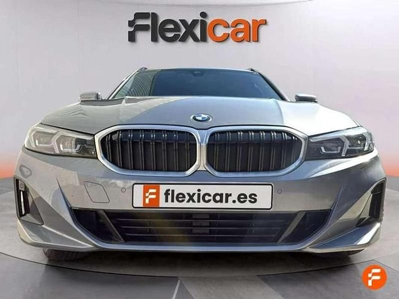Używany BMW 320e 190 KM (139 kW) 2023 Szary Kombi