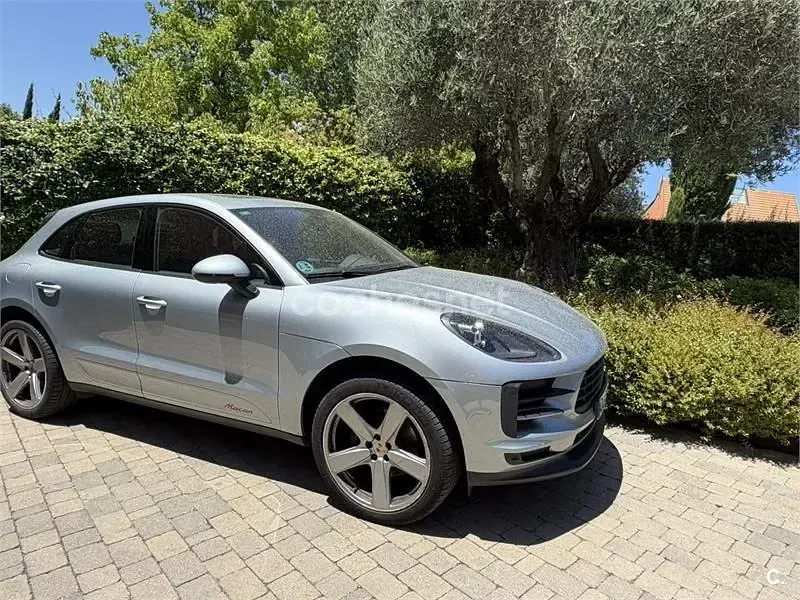 Usado Porsche Macan 245 CV (180 kW) 2020 Gris / plata SUV
