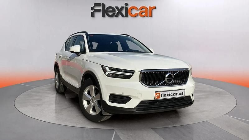 Usado Volvo XC40 Inscription 129 CV (94 kW) 2021 Blanco SUV