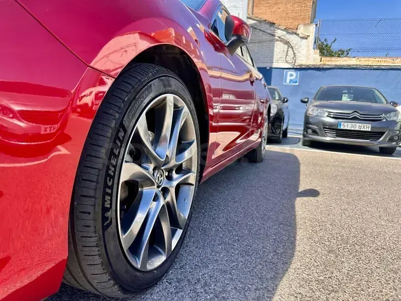 Usado Mazda 6 Luxury 175 CV (128 kW) 2017 Rojo Berlina