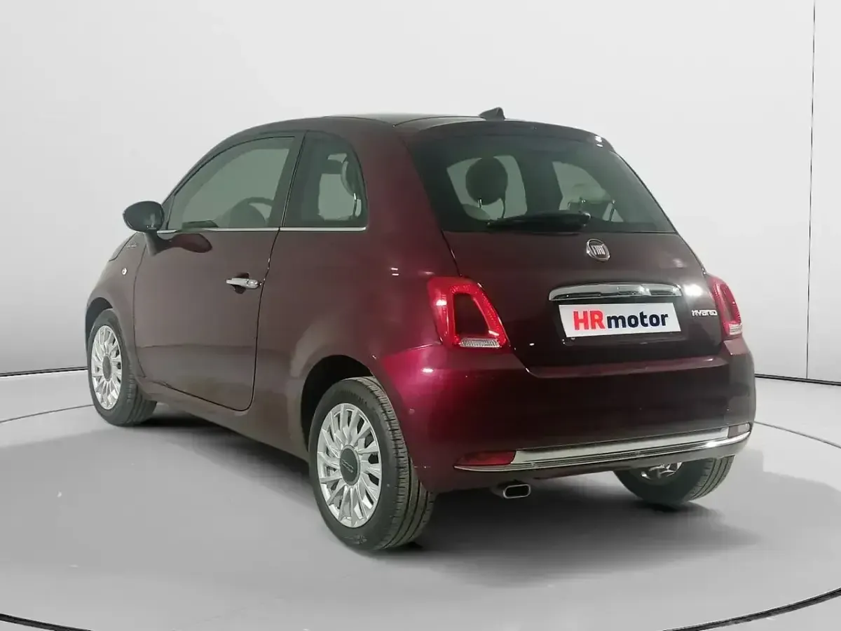 Usado Fiat 500 Dolcevita 70 CV (51 kW) 2021 Rojo Utilitario