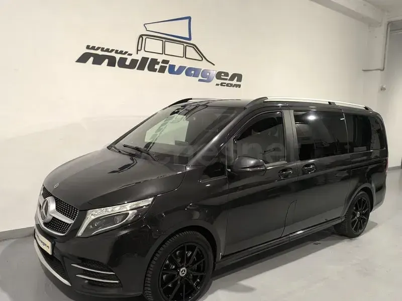 Usado Mercedes V300 Avantgarde 239 CV (175 kW) 2019 Gris / plata Monovolumen