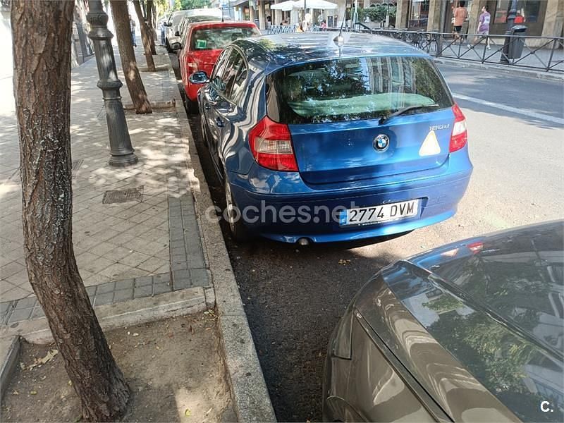 Azul Usado 2006 BMW 120 Utilitario | 5500 € (Un poco caro) - Imagen 1/4