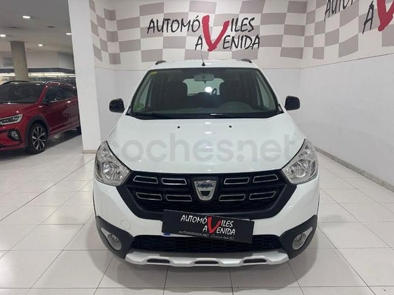 Usado Dacia Lodgy 115 CV (84 kW) 2020 Blanco Monovolumen