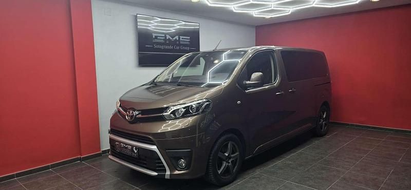 Marrón Usado 2020 Toyota Proace Monovolumen | 38.000 € (Caro) - Imagen 1/4