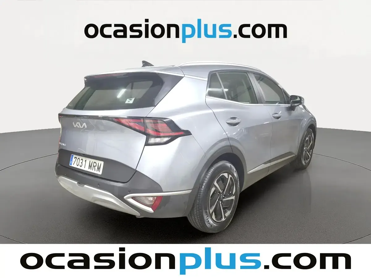 Usado Kia Sportage 150 CV (110 kW) 2024 Gris plata SUV