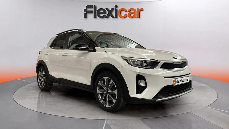 Usado Kia Stonic 101 CV (74 kW) 2018 Blanco SUV