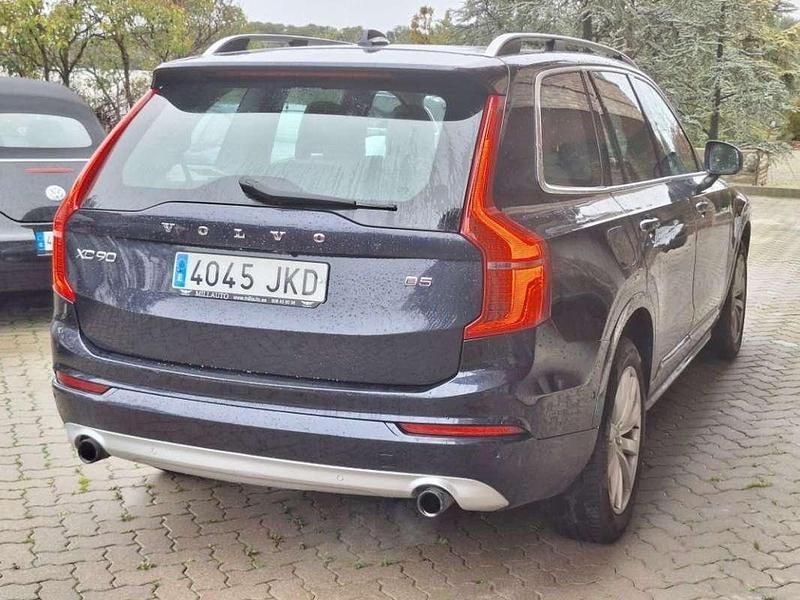 Usado Volvo XC90 Momentum 224 CV (164 kW) 2015 Negro SUV