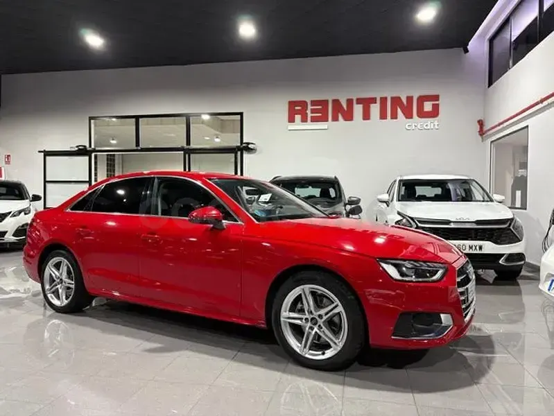 Usado Audi A4 S-Line 136 CV (100 kW) 2023 Rojo Berlina