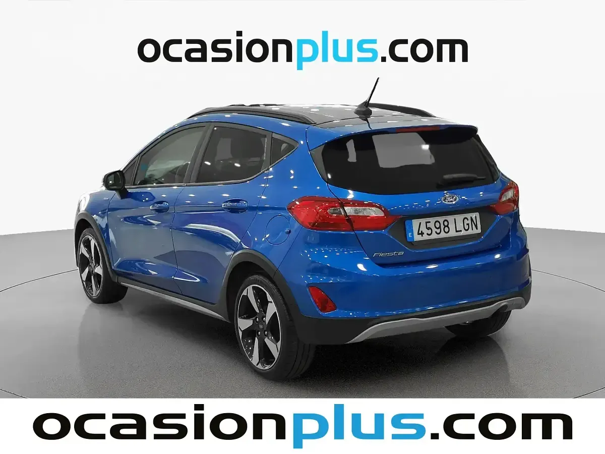 Usado Ford Fiesta Active 95 CV (69 kW) 2020 Azul Utilitario