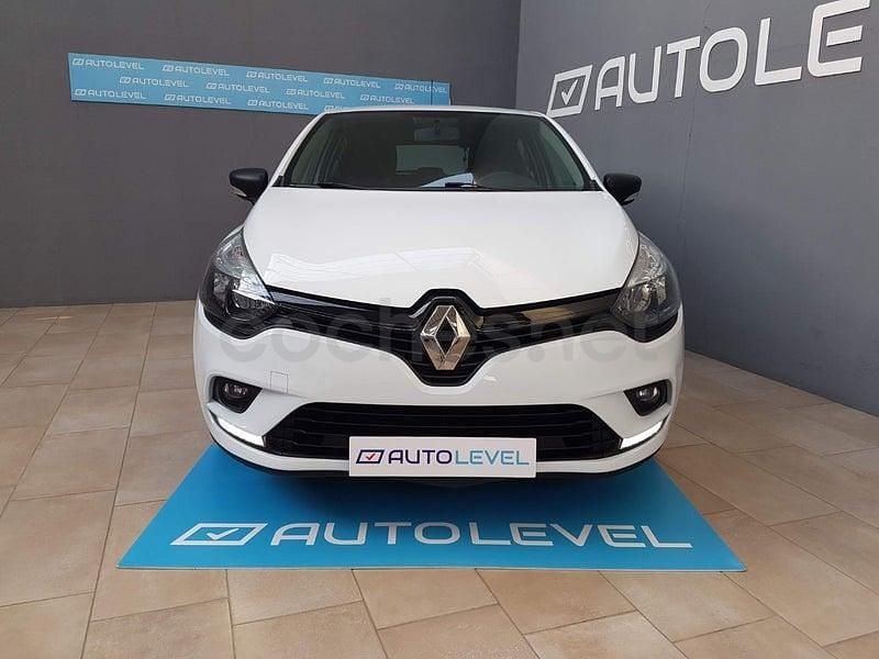 Begagnad Renault Clio IV Business 75 HK (55 kW) 2018 Vit Sedan