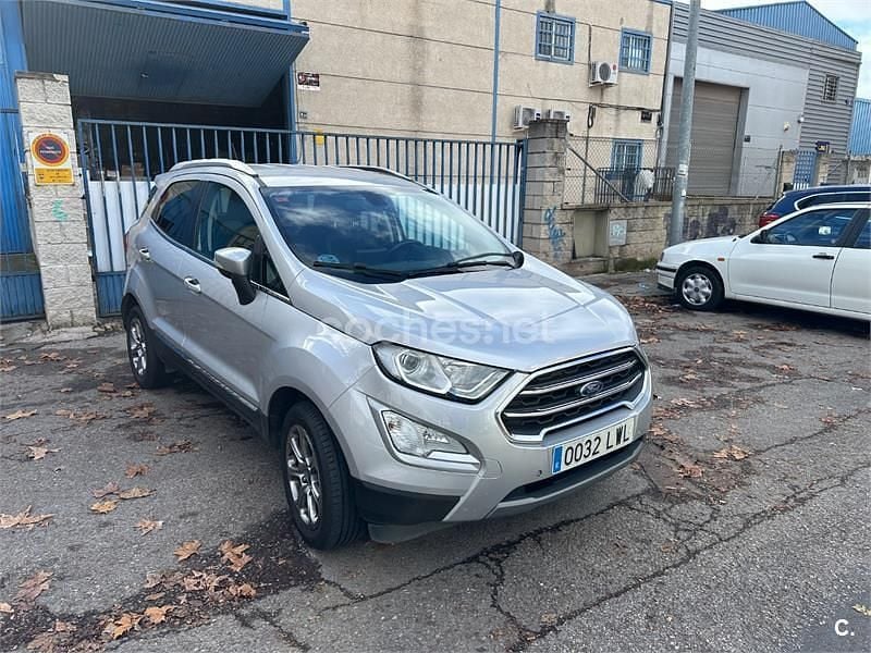 Usado Ford Ecosport Titanium 125 CV (91 kW) 2018 Gris / plata SUV