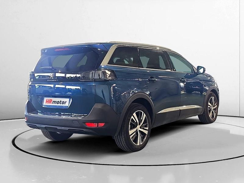Usado Peugeot 5008 Allure 131 CV (96 kW) 2024 Azul SUV
