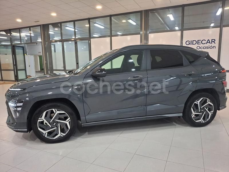 Usado Hyundai Kona N Line 129 CV (94 kW) 2025 Gris / plata SUV