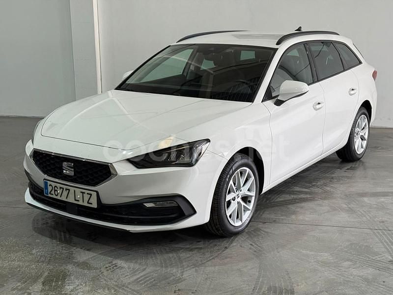Używany Seat Leon Style 115 KM (84 kW) 2021 Biały Kombi