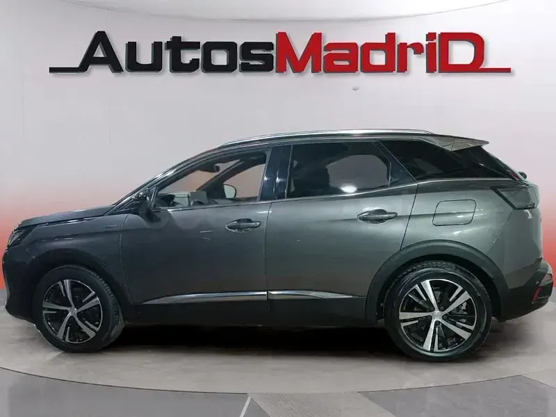 Usado Peugeot 3008 GT 227 CV (166 kW) 2021 Gris / plata SUV