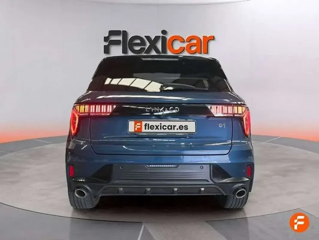 Usado Lynk & Co 01 261 CV (191 kW) 2023 Azul SUV