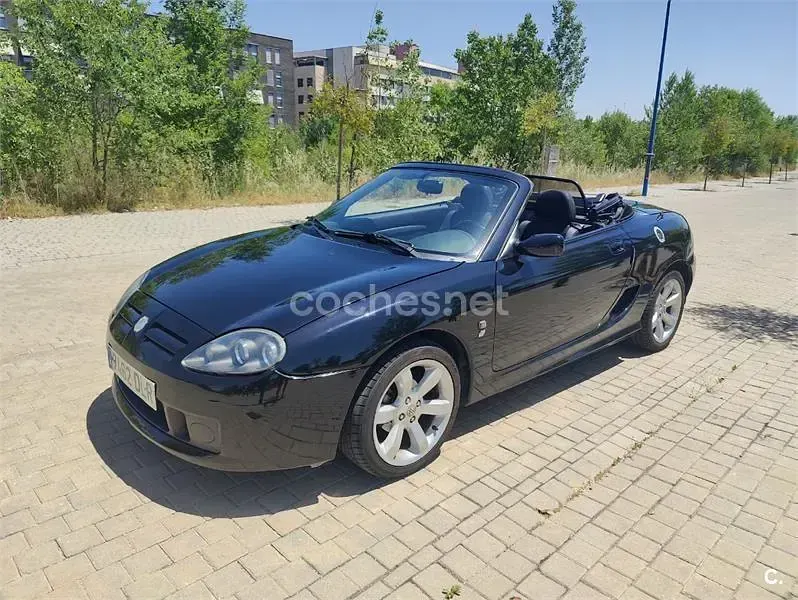 Usado MG TF 136 CV (100 kW) 2005 Verde Descapotable