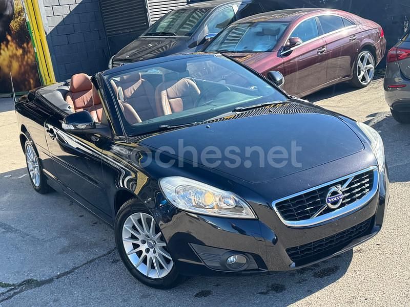 Usado Volvo C70 Momentum 150 CV (110 kW) 2011 Negro Descapotable