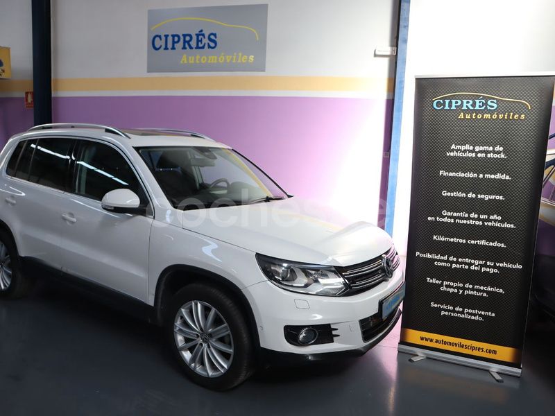 Blanco Usado 2011 VW Tiguan Sportline SUV | 14.900 € (Un poco caro) - Imagen 1/4