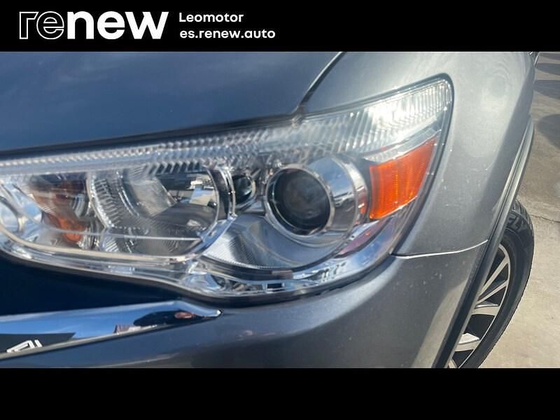 Usado Mitsubishi ASX Motion 117 CV (86 kW) 2019 Gris SUV