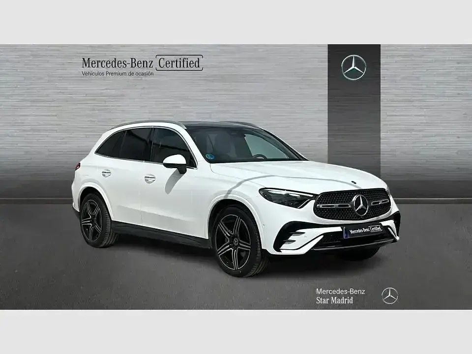 Używany Mercedes GLC220 197 KM (144 kW) 2023 Biały