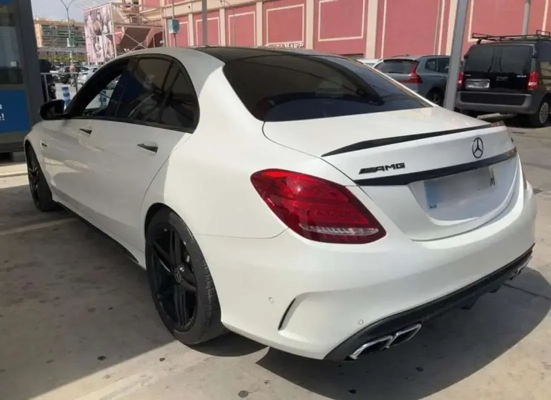 Usado Mercedes C63 AMG AMG 476 CV (350 kW) 2015 Blanco Berlina