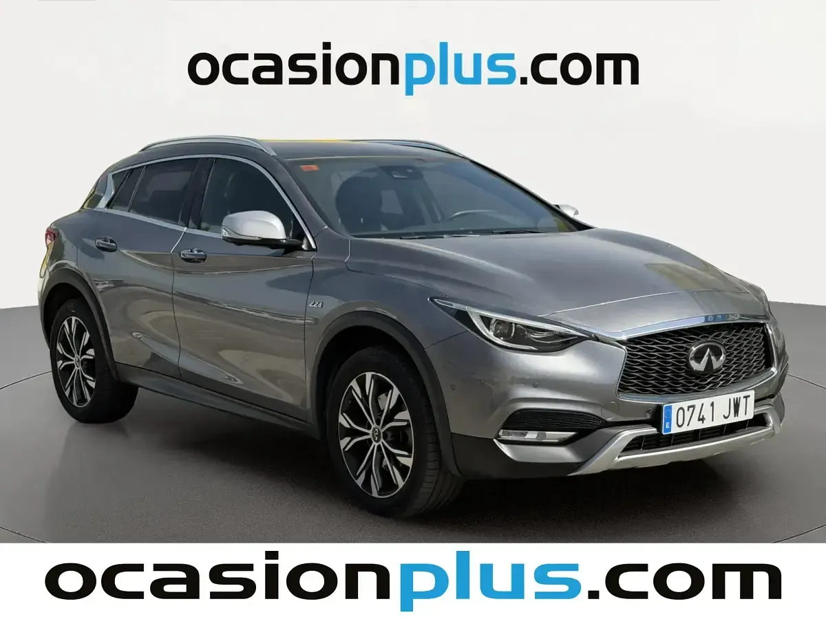 Usado Infiniti QX30 Premium 170 CV (125 kW) 2017 Gris / plata SUV