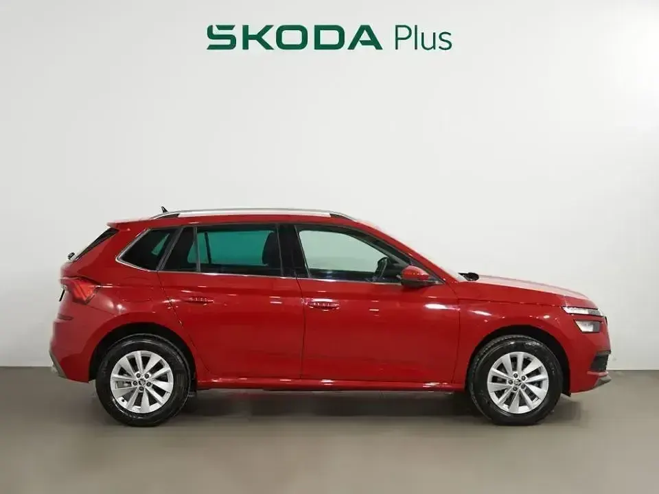 Usado Skoda Kamiq Ambition 150 CV (110 kW) 2023 Rojo SUV