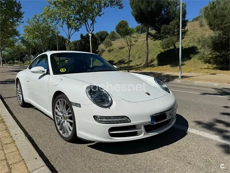Usado Porsche 911 Carrera 325 CV (239 kW) 2005 Blanco Coupe