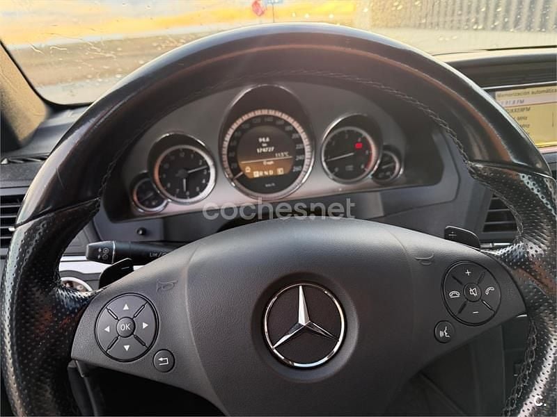 Usado Mercedes E220 Elegance 170 CV (125 kW) 2011 Negro Coupe