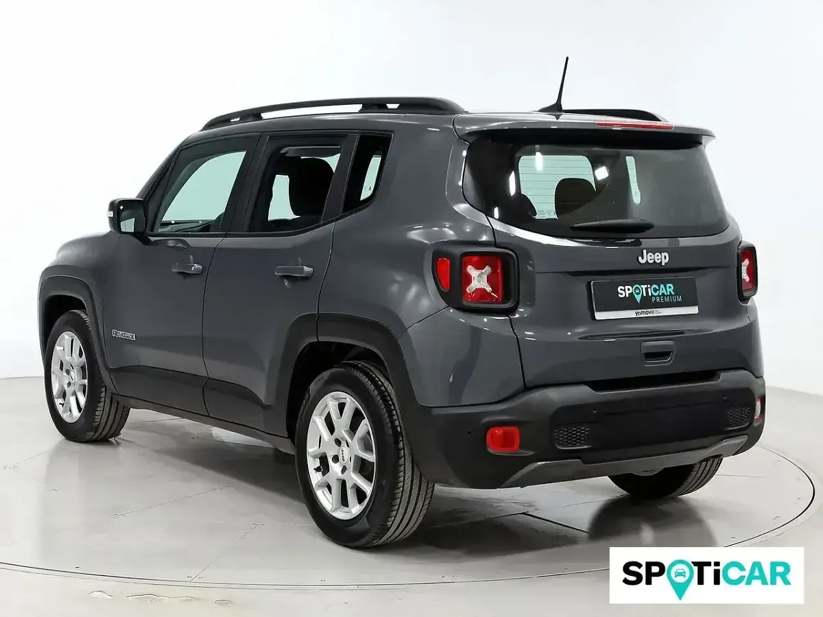 Usado Jeep Renegade Limited 120 CV (88 kW) 2024 Gris SUV