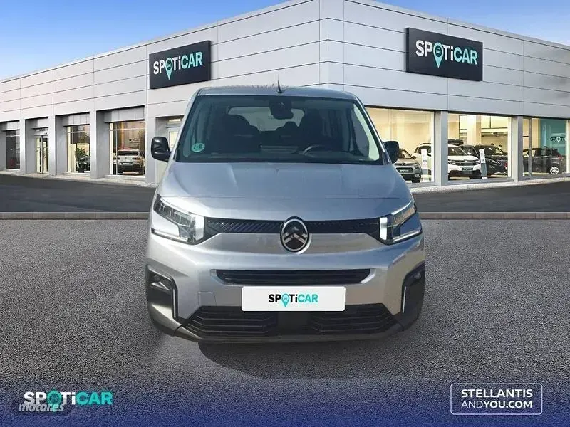 Usado Citroën Berlingo 130 CV (95 kW) 2025 Gris Monovolumen